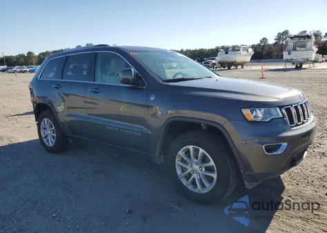 2021 Jeep Grand Cherokee Laredo z USA, uszkodzony, nr VIN 1C4RJFAG4MC853783